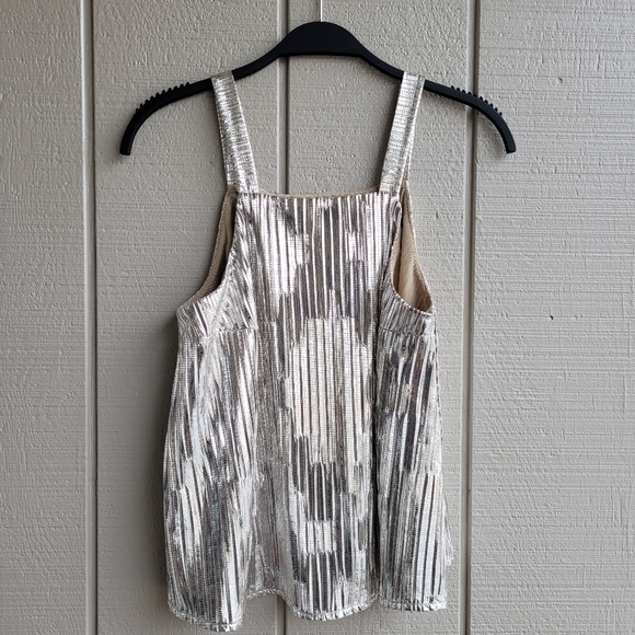 Maeve metalic gold pleated sleeveless top - Picture 12 of 13